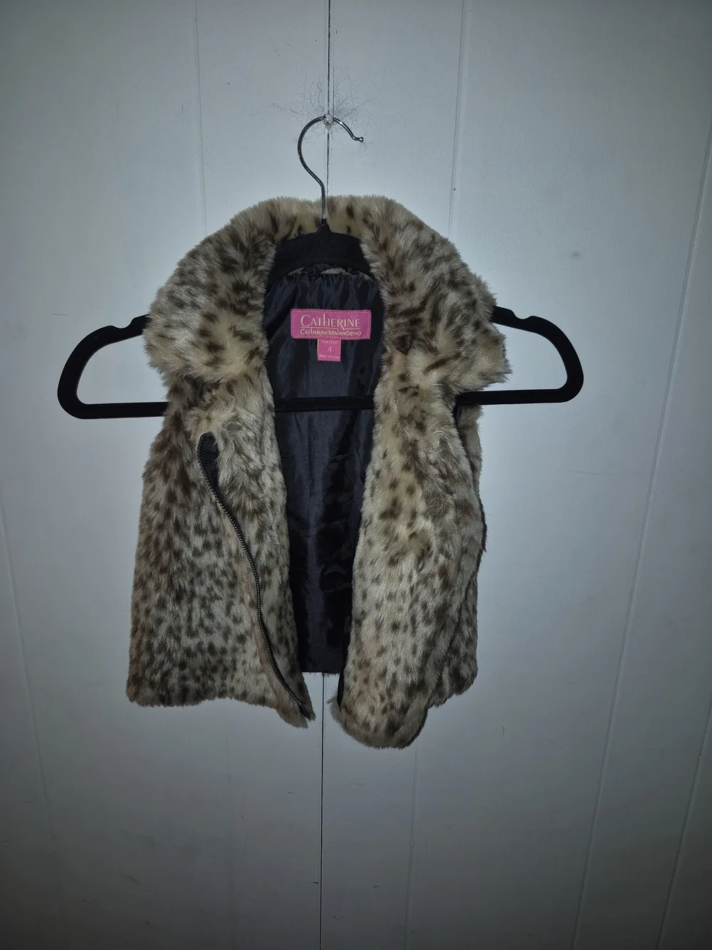 Catherine Malandrino Girls' Faux Fur Leopard-Print Vest in Tan and Brown